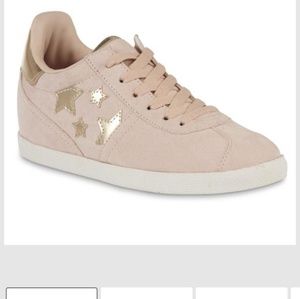 JOE BOXER WOMEN SNEAKER SZ 9 MEDIUM WIDTH